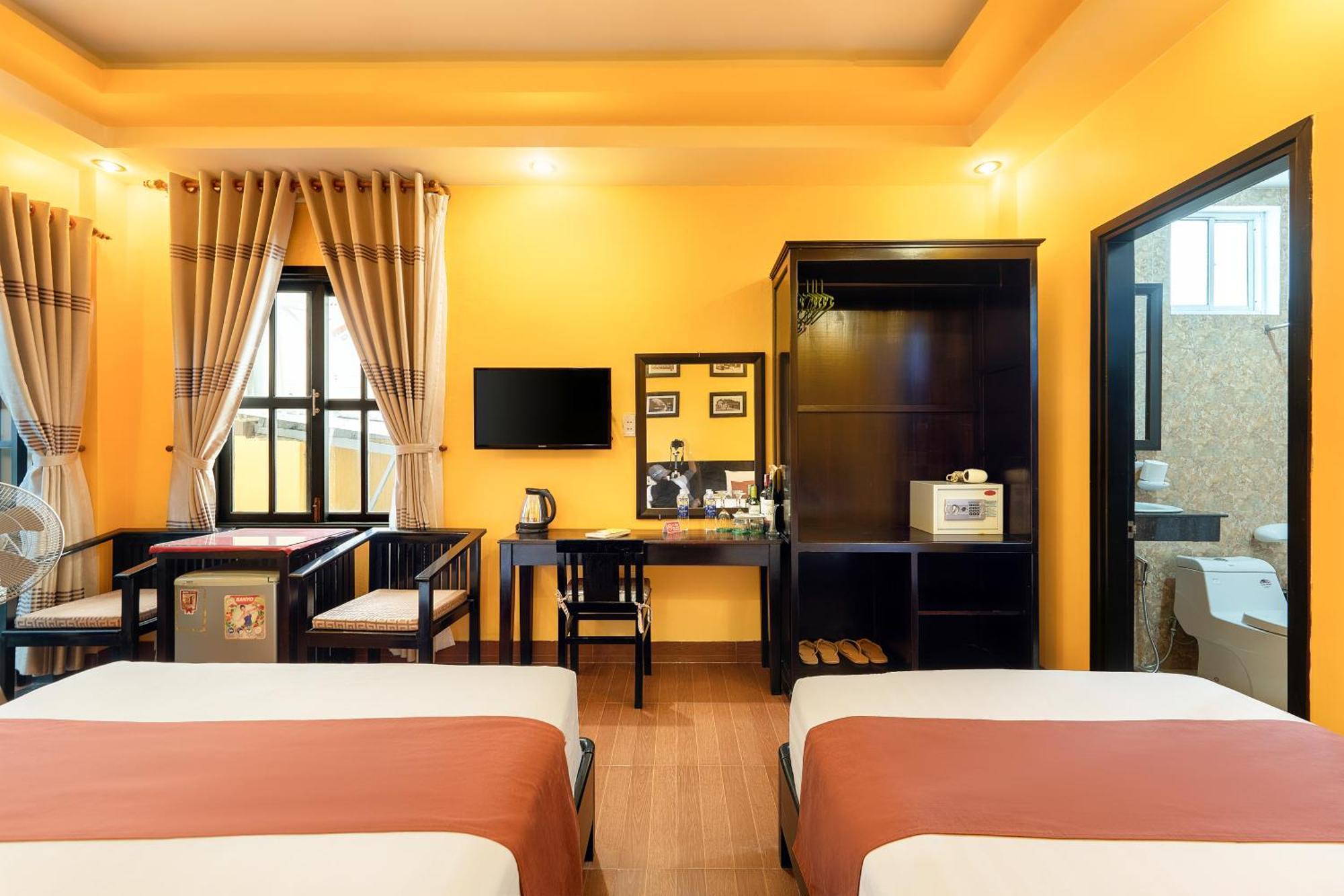 Golden Bell Homestay Hoi An Exteriör bild