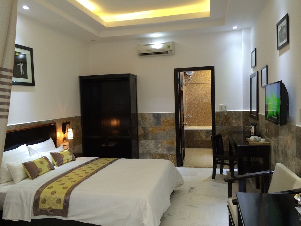 Golden Bell Homestay Hoi An Exteriör bild