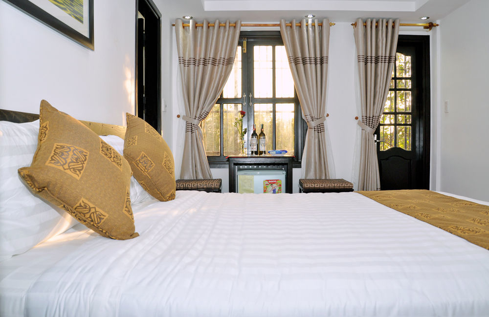Golden Bell Homestay Hoi An Exteriör bild